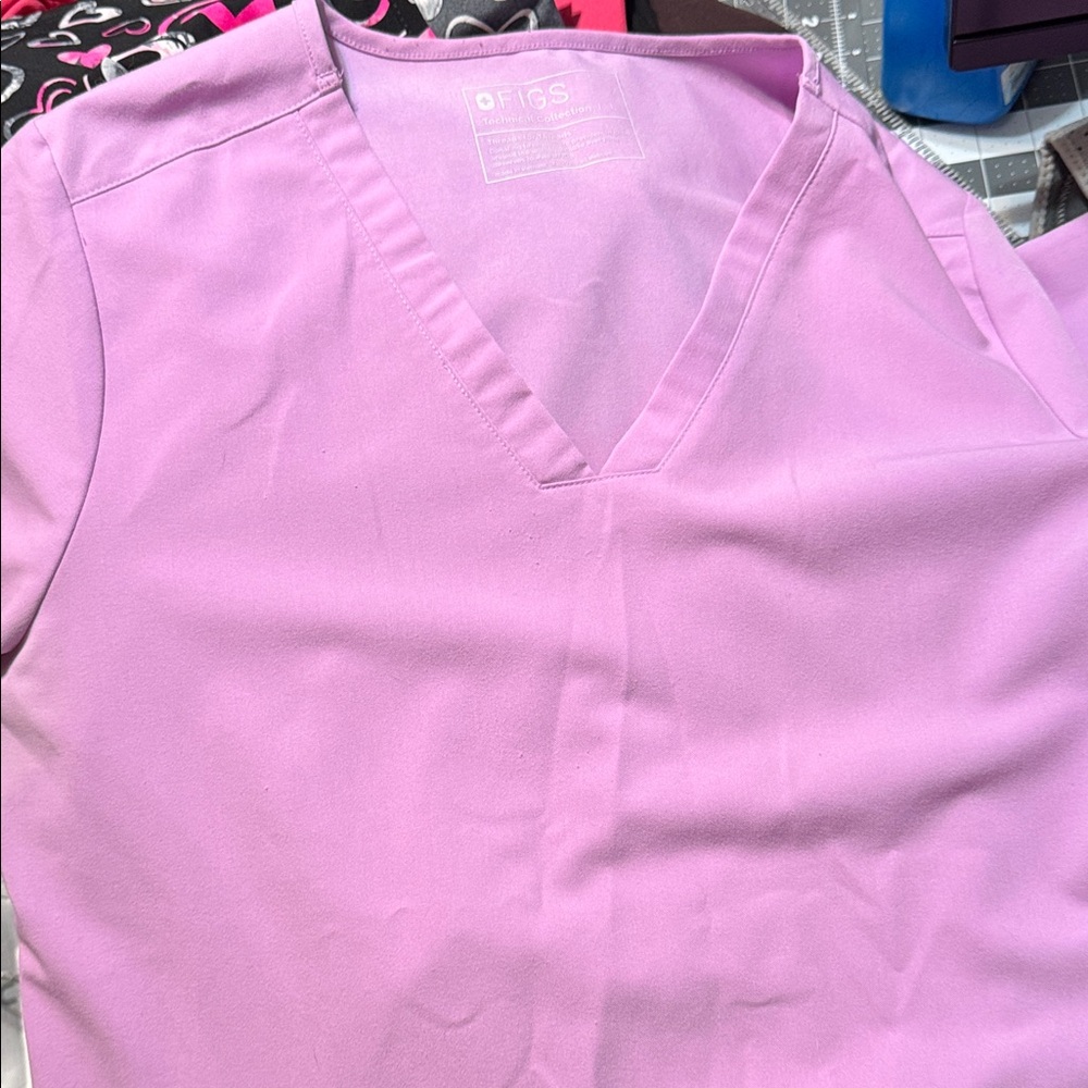 Figs Technical Collection Lavender Top - image 2